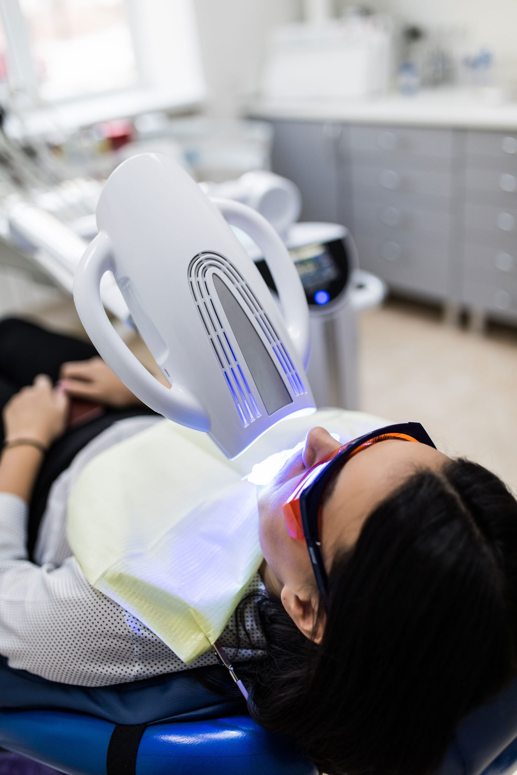 https://www.expressionsdental.co.uk/wp-content/uploads/2022/09/zoom-whitening-scaled.jpg